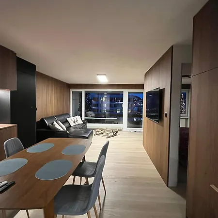 شقة Mountain Loft - Dulac 33 *